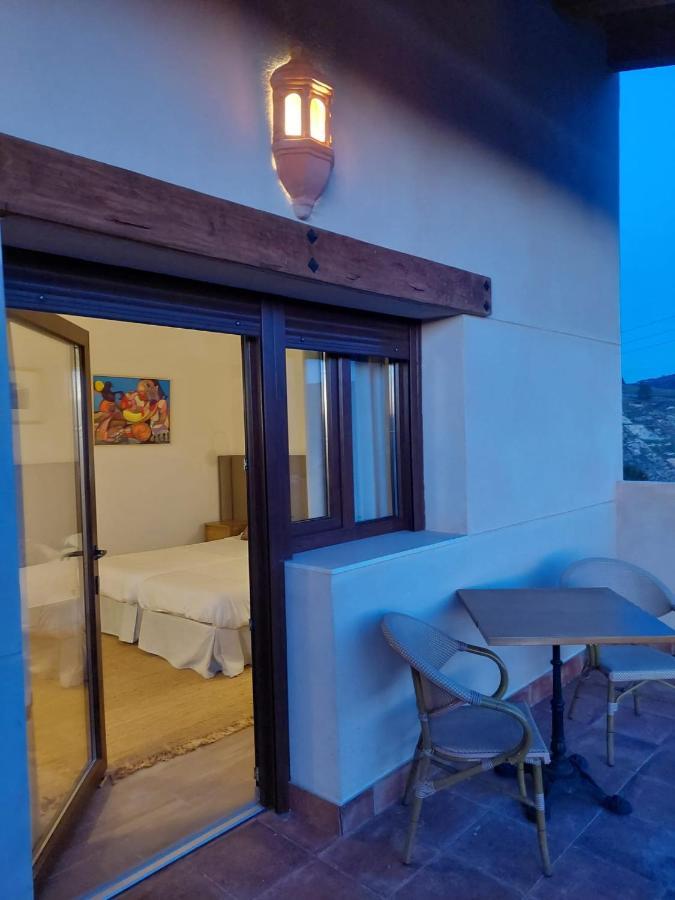 Hotel El Balcon De La Vega Pareja Exterior foto